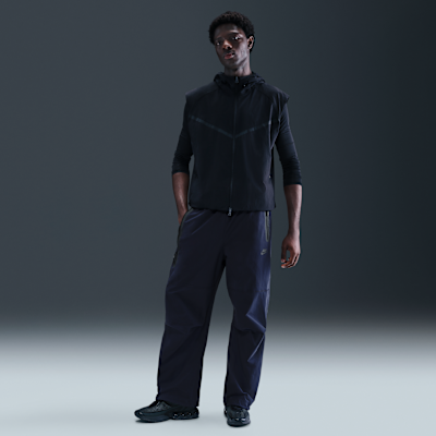 Nike Tech Men's Woven Oversized Pants. Nike.com